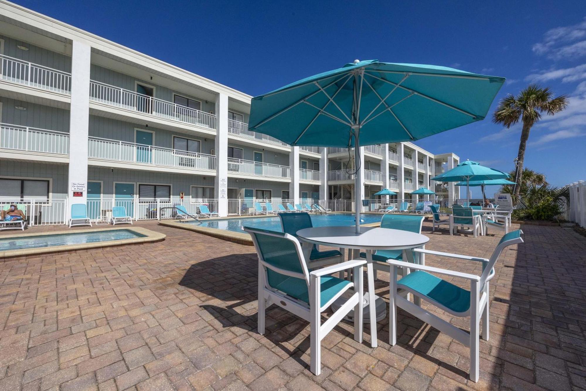 Coastal Waters 107 - A Studio Poolside Retreat New Smyrna Beach Eksteriør bilde